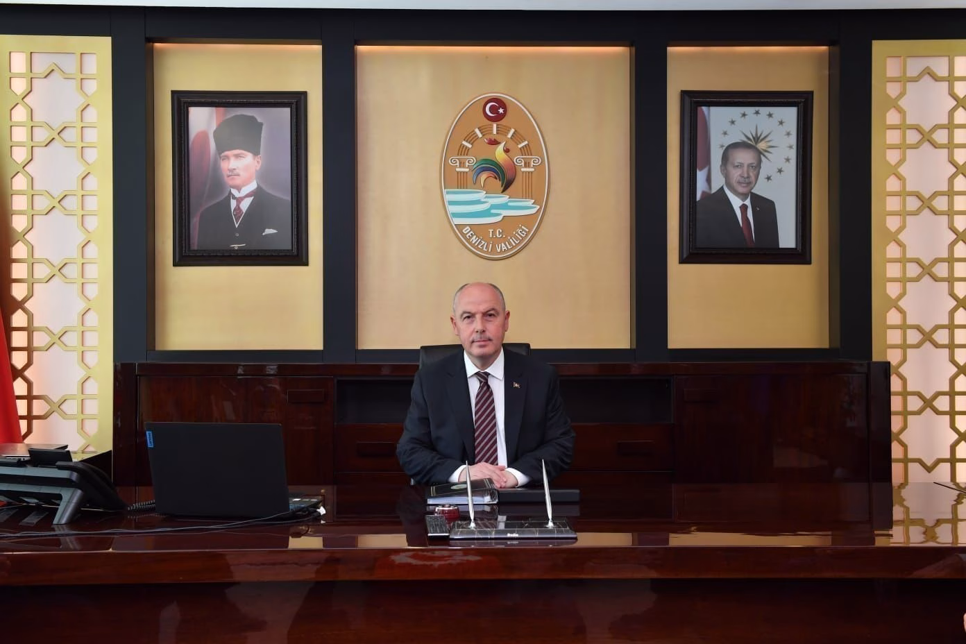 Vali Coşkun: "Gazi Mustafa Kemal Atatürk, tarihe örnek olmuş bir liderdir"