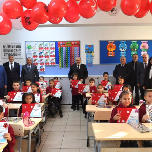 9d555da5-f3b8-4a2e-b354-5ee734867240