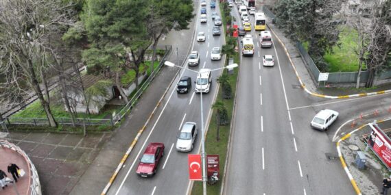 Büyükşehirden 20 ilçeye çiçek gibi hizmet