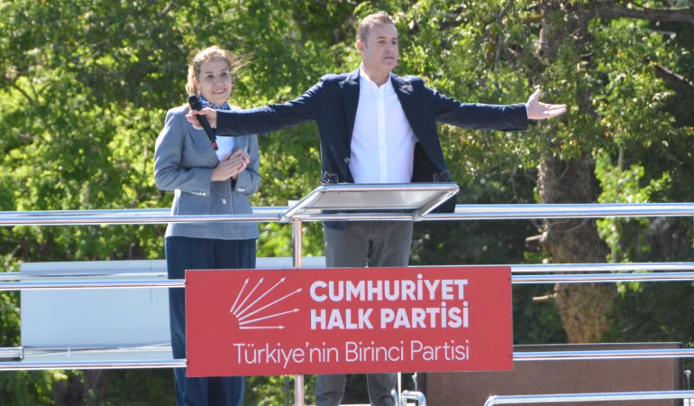 AKIN (1)